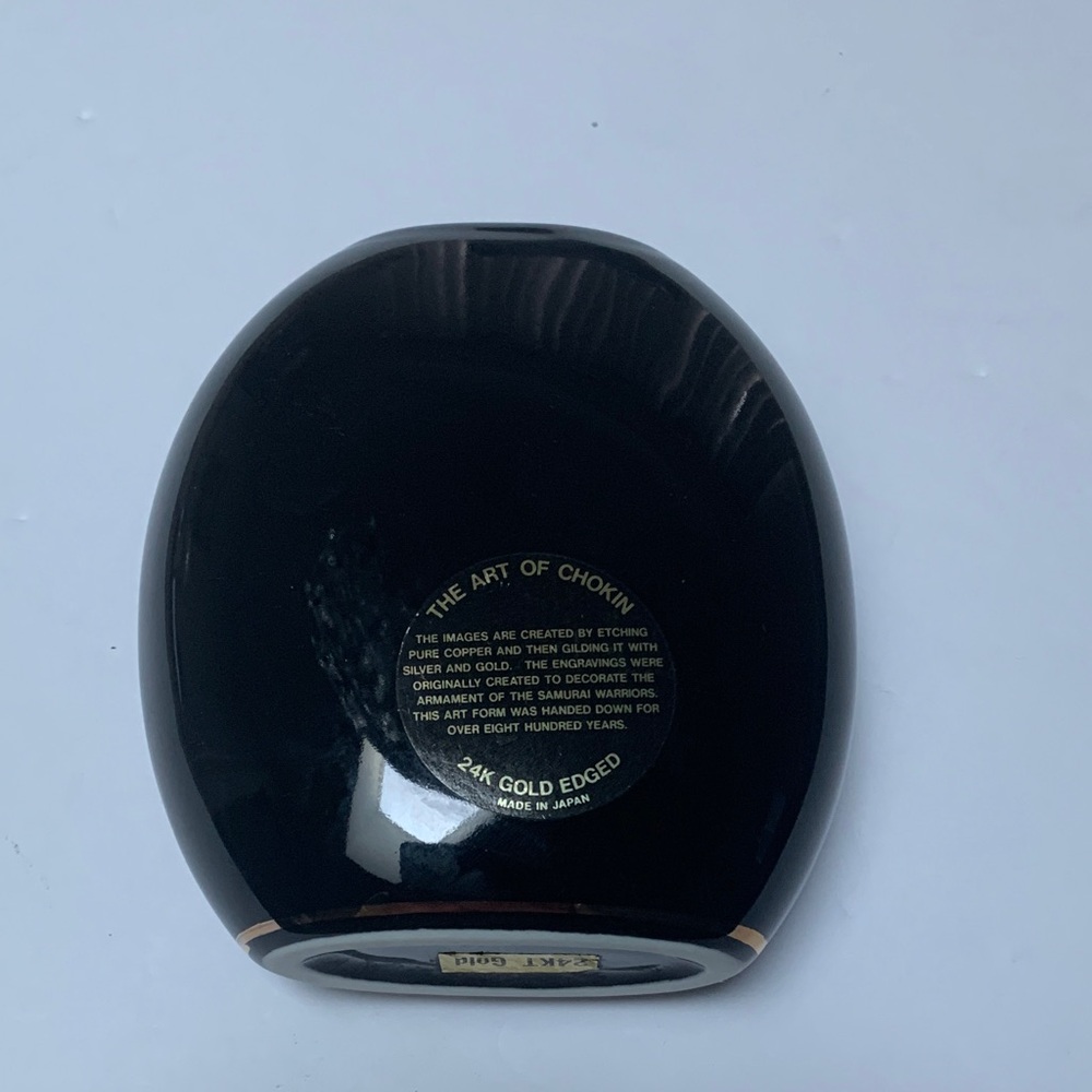 The Art of Chokin.Elegant Black and Gold Vase with Bird Design. 24k Gold Edged. - Picture 4 of 6
